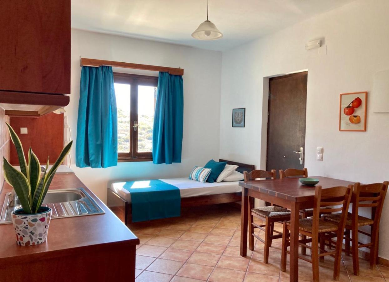 Kini Syrou Lotos Studios & Apartments (Adults Only) מראה חיצוני תמונה