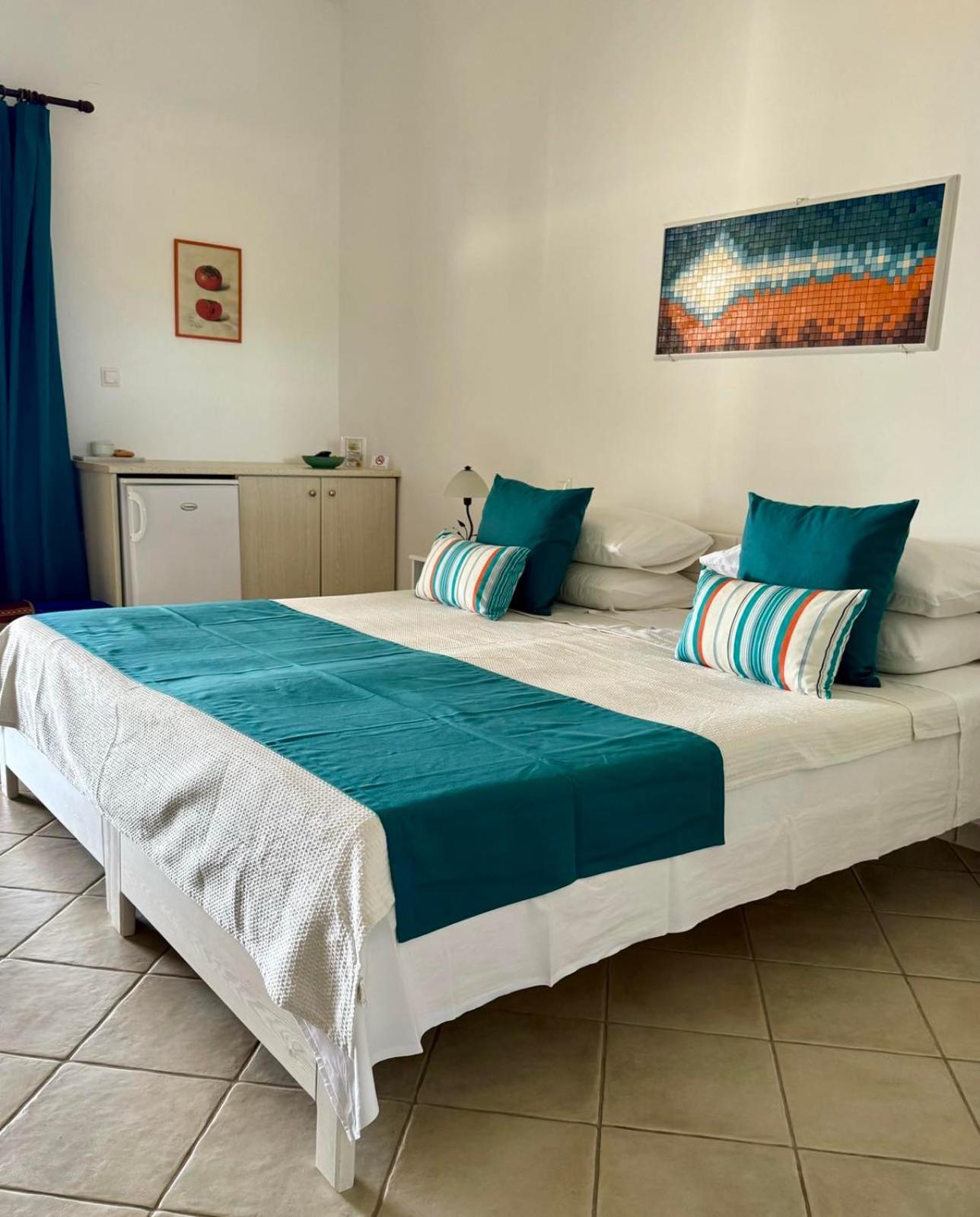 Kini Syrou Lotos Studios & Apartments (Adults Only) חדר תמונה