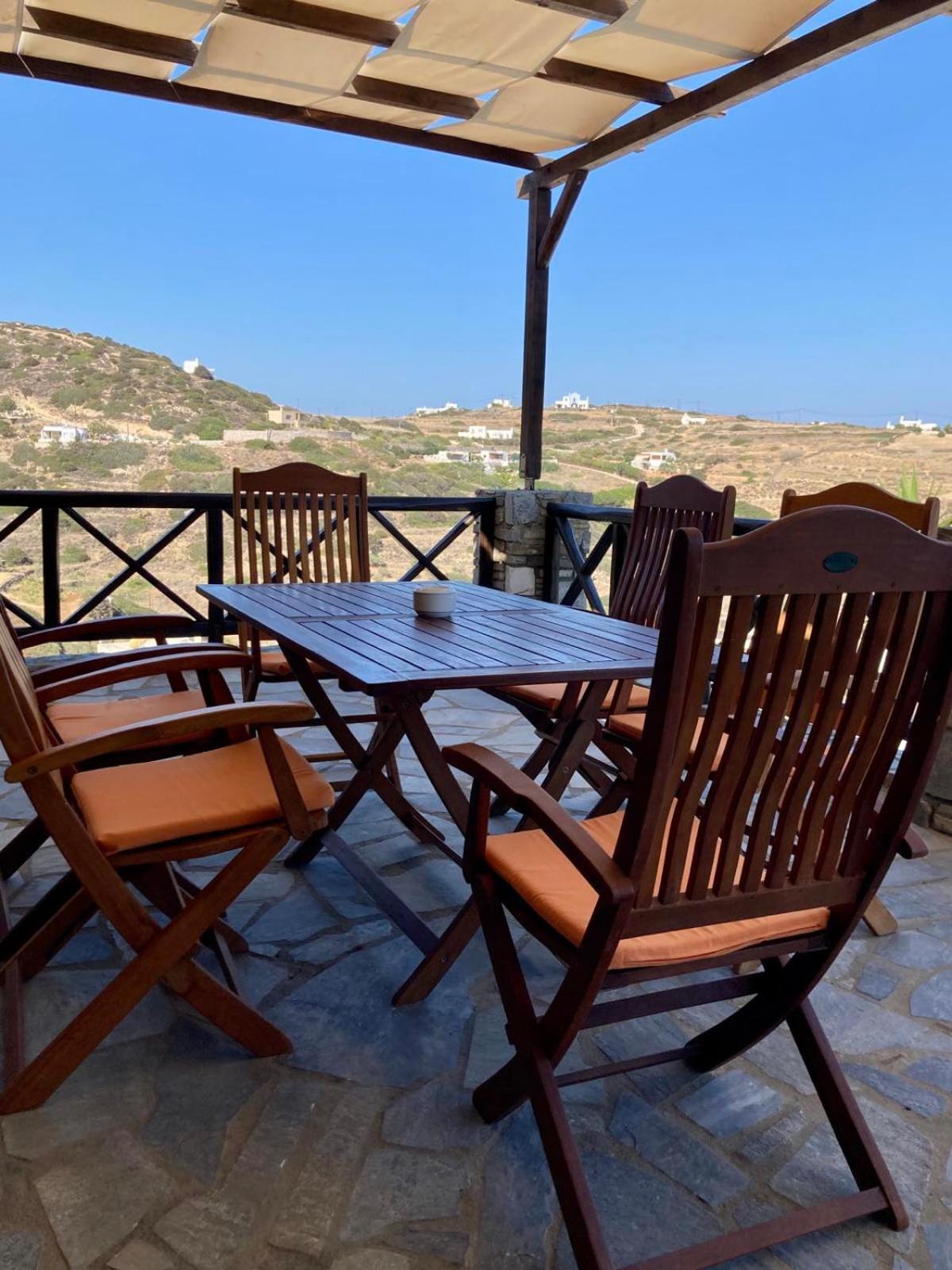 Kini Syrou Lotos Studios & Apartments (Adults Only) חדר תמונה
